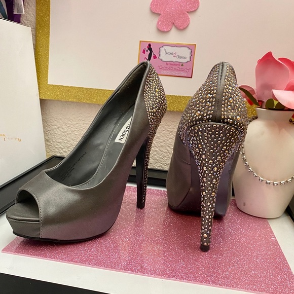 “ Steve Madden “ high heels size “ 7 M “ - Picture 6 of 13